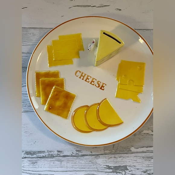 Vintage Lefton Cheese Plate - Picture 2 of 6